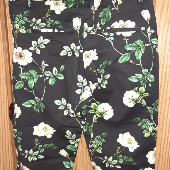 H&M Floral Pants - Picture 2 of 4